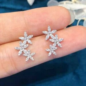 New 925 Sterling silver diamond stone earrings